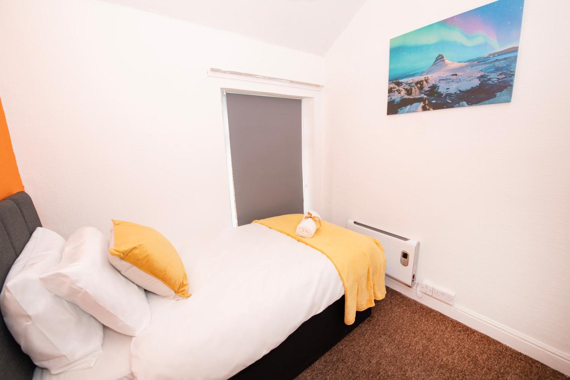Versatile Cozy & Spacious Comfort Hull Apartments Kingston upon Hull Exterior foto